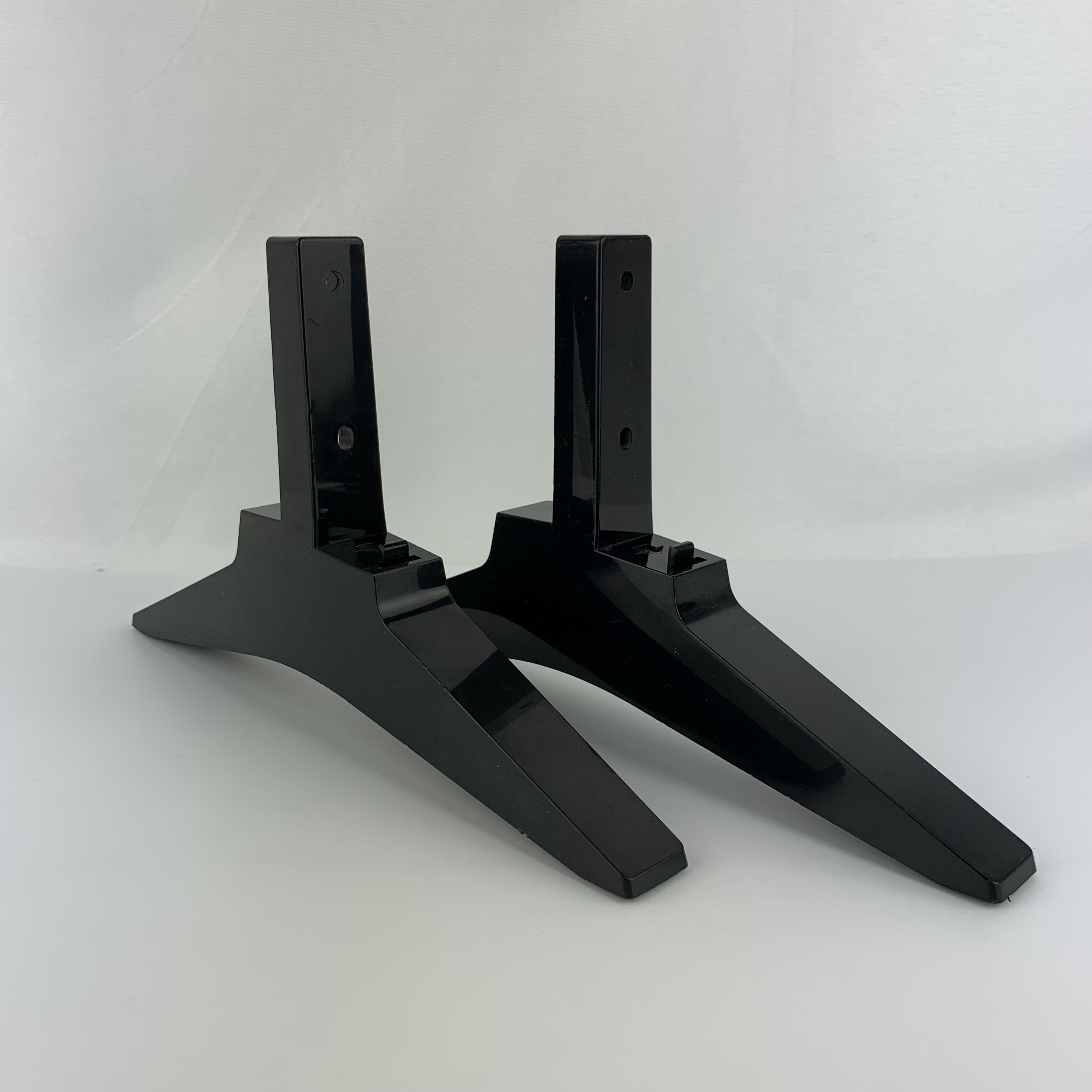 Ricambio supporto TV Sanyo FW65R70F per viti FW65R70F incluse - Foto 3 di 9